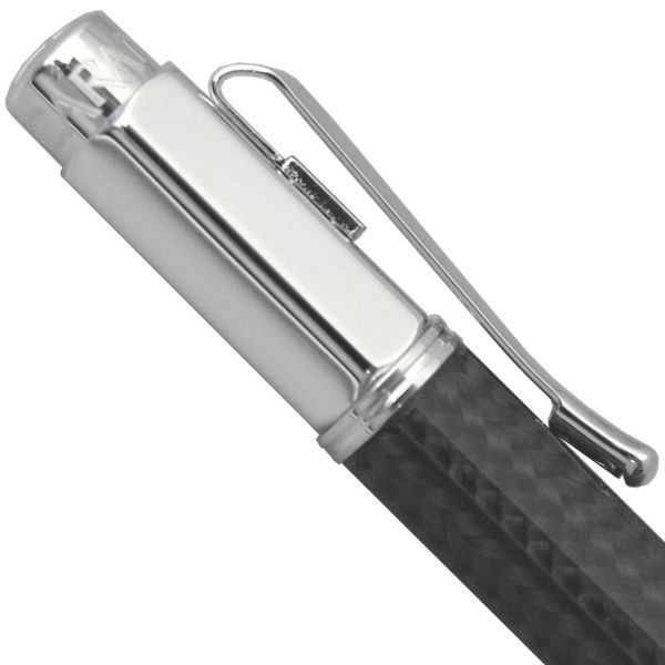 カランダッシュ（CARAN d 