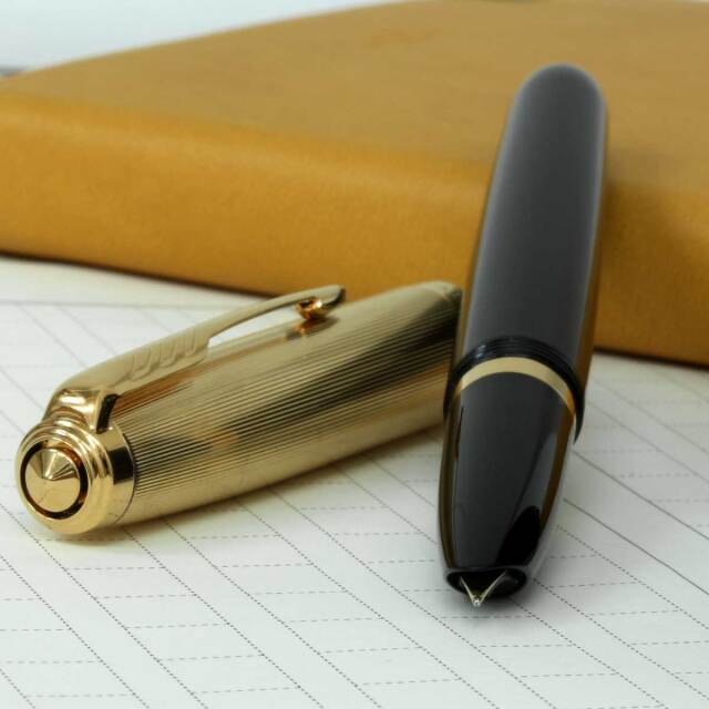 パーカー（PARKER） 万年筆パーカー51 プレミアム ブラックGT 万年筆 