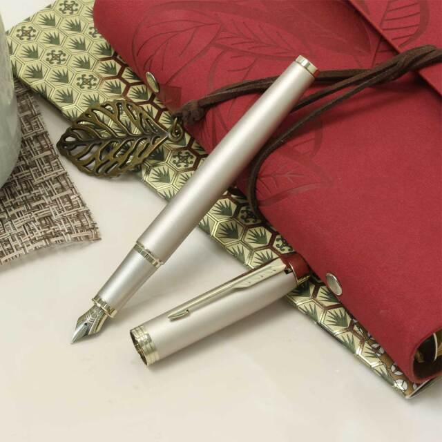 PARKER 100 万年筆　ジャンク品 中古)PARKER パーカー 万年筆 デュオフォールド100 ビッグレッド