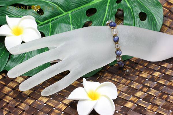 天然石ヘンプ（麻）・ブレスレット 『ソーダライト』