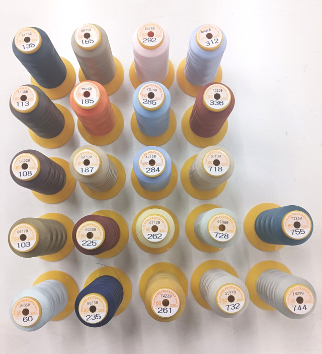 数量限定・現品限り商品！　キングポリエステル ８０番３０００ｍ巻  　アウトレット価格にて更にお買い求め易くしております