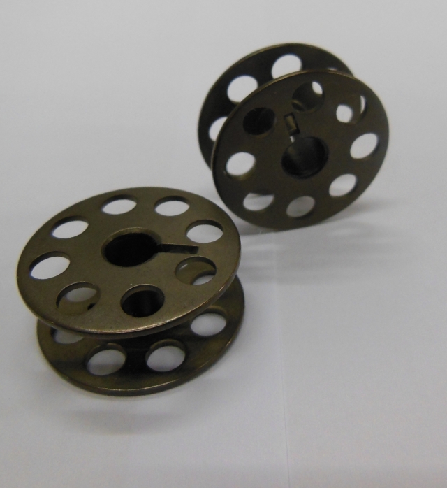 ボビン(ジーンズ用) ＨＳＭ／DBM カット入り　10個セット販売商品