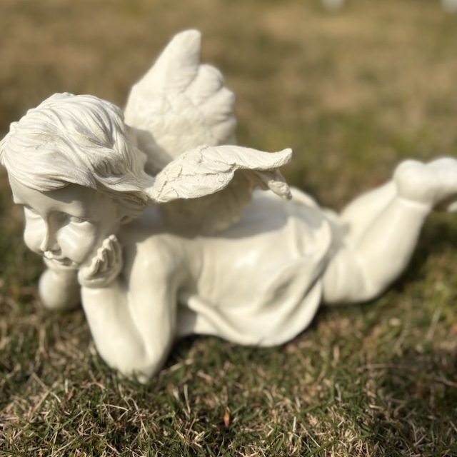 寝転ぶエンジェル｜象牙色|アイボリー |オブジェ |angel |ivory|Objet OBJ7028IB