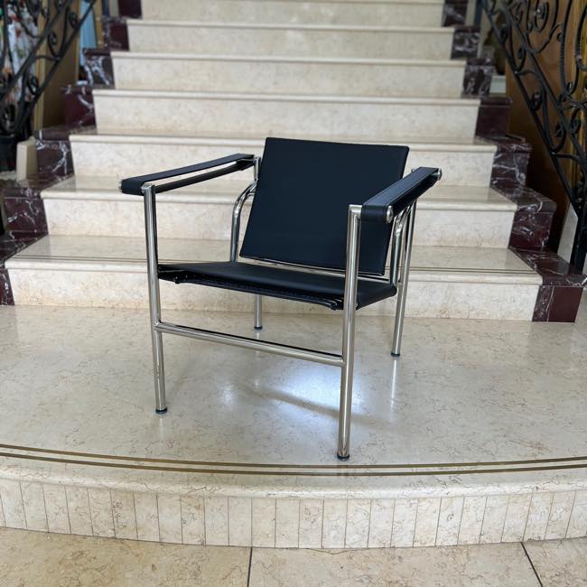 ステンレスチェア　モダン Leather-Stainless Steel Chair/本革ステンレスチェア ブラック 単品