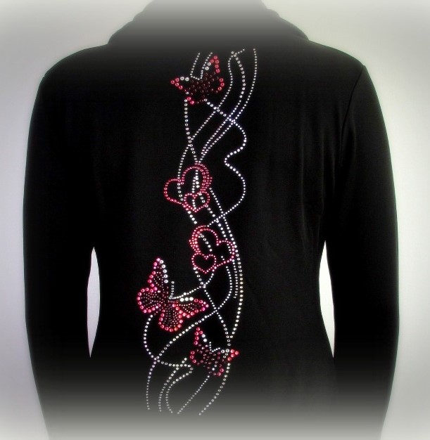 ＩＣＥ－Ｈ－０２ー１．８　チーム・ジャケット　バタフライ＆ハート　ピンクストーン  １１０ｃｍ・１２０ｃｍ・１４－１６