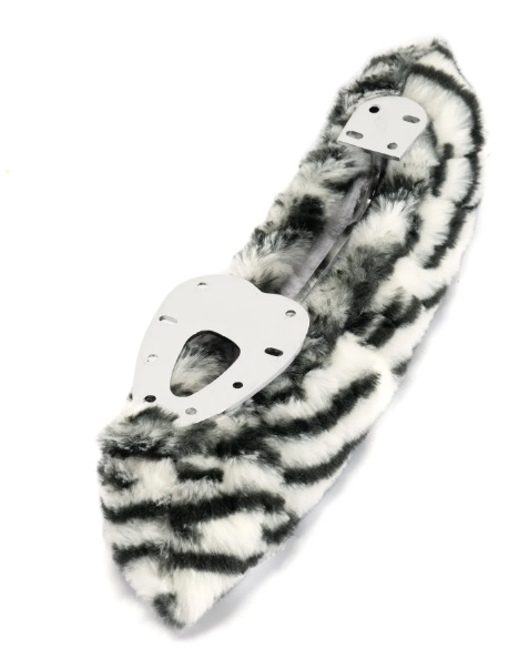 Ｊ１３８０　プラッシュ・ピロー・ファー・ソーカーズ　ホワイトタイガー