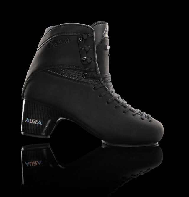 オウラ スカイ 100 黒(アイススペース店頭、もしくは提携店にお越しいただける方のみご注文いただけます。)