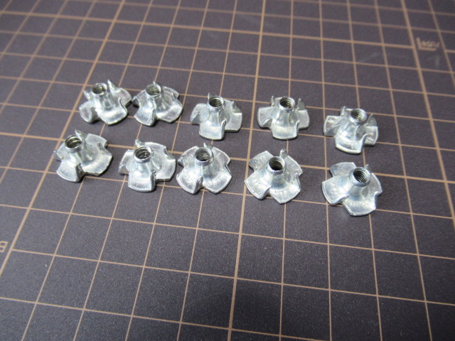 M4 爪付きナット 10個入り
