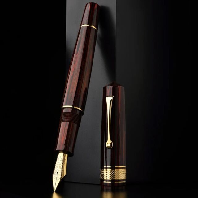 レオナルド モーメントゼログランデ マスターピースローズウッド