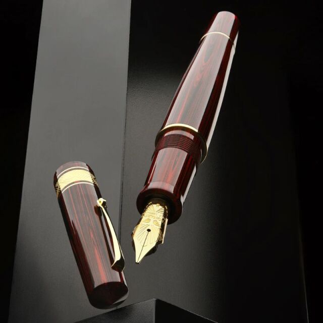 レオナルド　マスターピース　ローズウッド