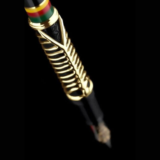 デルタ　限定生産品　 少数民族シリーズ　シンブ　万年筆　ヴェルメイユ