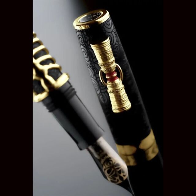 デルタ　限定生産品　 少数民族シリーズ　シンブ　万年筆　ヴェルメイユ