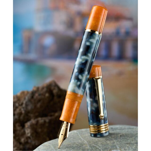 デルタ　限定生産品　オロ・ディ・アマルフィ　万年筆