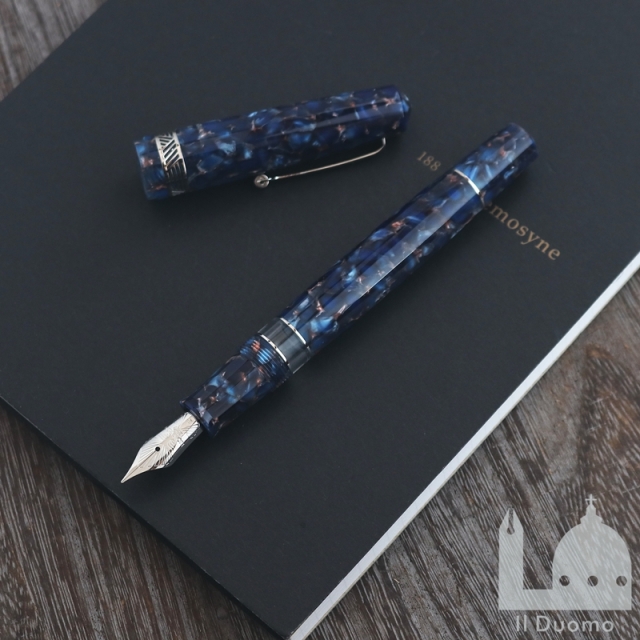 レオナルド 万年筆 モーメントマジコ ピエトラサラータ F レオナルド モーメントマジコ ピエトラサラータ 万年筆 Leonardo