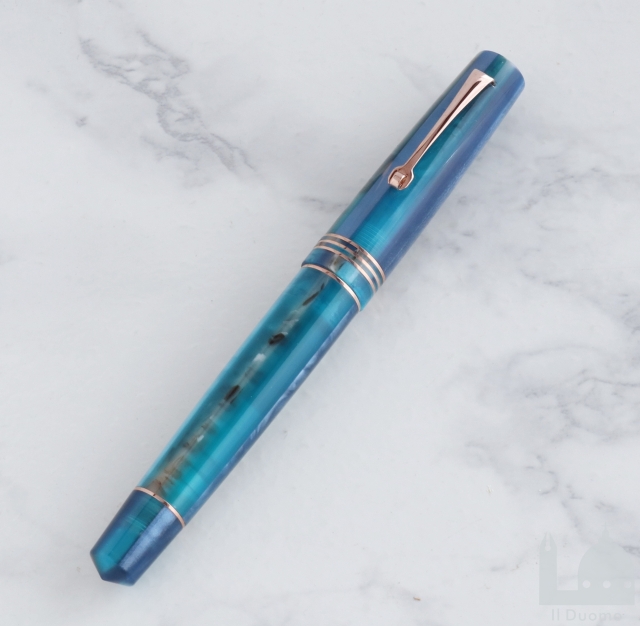 レオナルド モーメントゼロ ハワイブルー 万年筆 14Kニブ（ロジウム