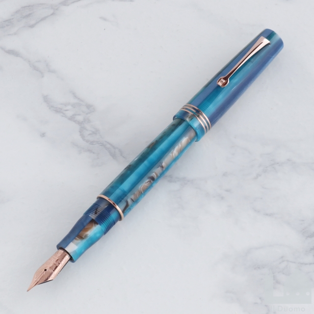 レオナルド モーメントゼロ ハワイブルー 万年筆 14Kニブ（ロジウム