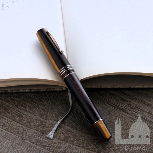 レオナルド　限定万年筆　モーメントゼロ　アビッシ レオナルド 限定万年筆 モーメントゼロ アビッシ