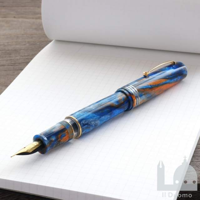 レオナルド　限定生産品　モーメントゼログランデ2.0　オーシャンサンライズ　万年筆（シリアルナンバー:#25/55　ニブサイズ:F）