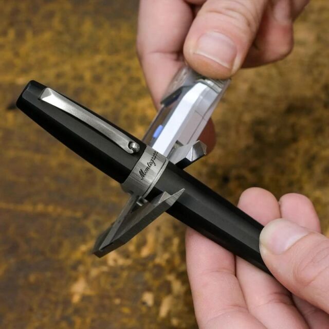 モンテグラッパ マグニフィカ 万年筆 Montegrappa Magnifica Fountainpen