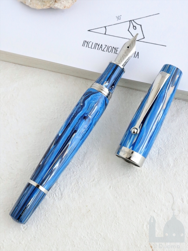 Montegrappa Mia Adriatic Sea Füllfederhalter - Harz & Edelstahl, Blau-silber, Federstärke EF, 14 Cm Länge