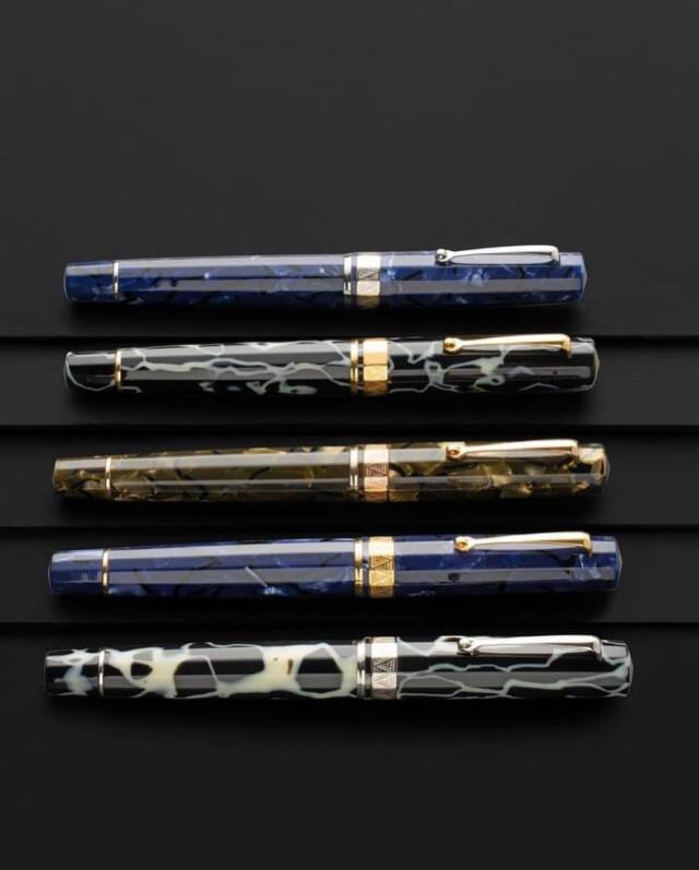 オマス パラゴン ブルーロイヤル ゴールドトリム 万年筆 Omas Paragon 