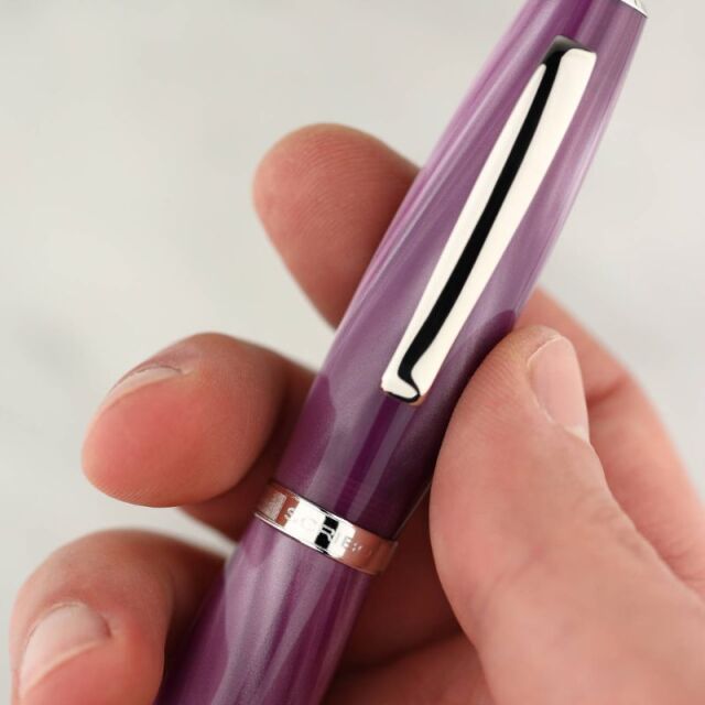 スクリーボ　限定生産品　ラ・ドッタ　カンパヌラ　万年筆