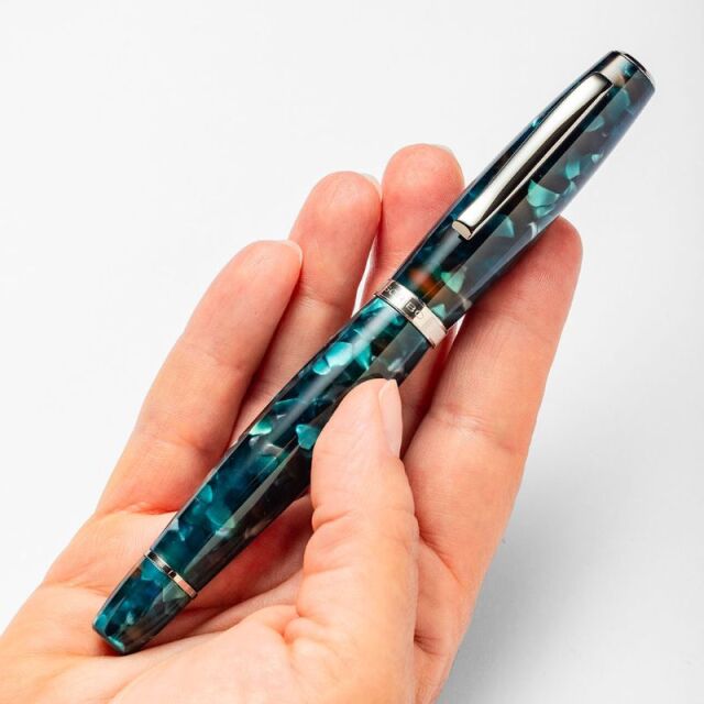 スクリーボ　限定生産品　ラ・ドッタ　マヌ・スクリーベレ 万年筆