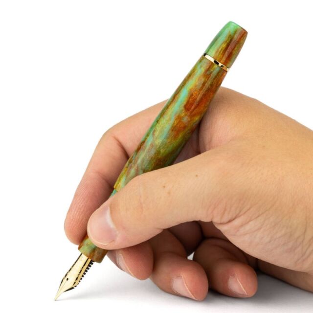 スクリーボ　限定生産品　ラ・ドッタ　ヴァルヴェルデ  万年筆