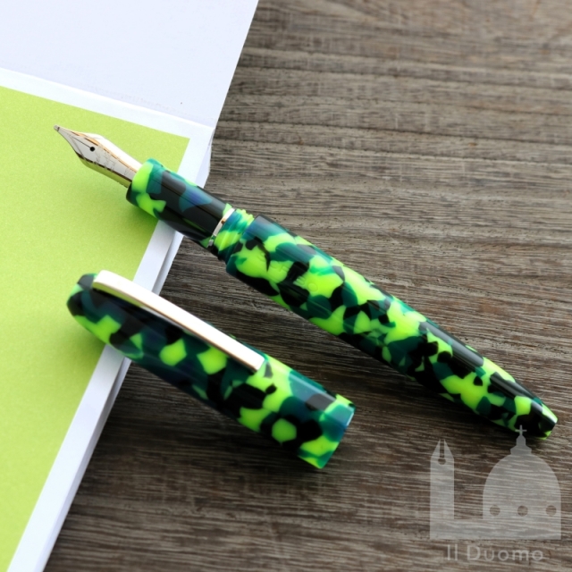 スクリーボ　限定生産品　ピウマ　ポップアート　万年筆