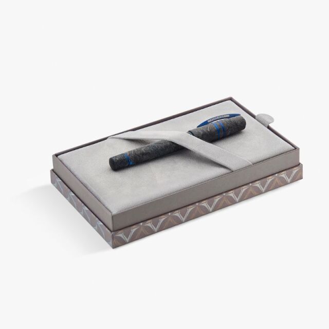 ビスコンティ　限定生産品　ホモサピエンス　カーボン・アビス　万年筆