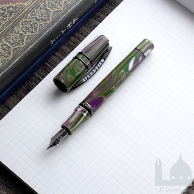 ビスコンティ 万年筆 カーキ グリーン VISCONTI ビスコンティ 万年筆 カーキ グリーン VISCONTI