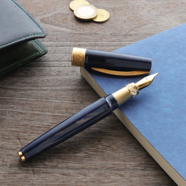 Visconti Portrait Blue 万年筆 Amazon.com : Visconti VISCONTI