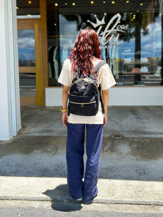 バッグ》633 高密度ポリ10ポケットのリュック