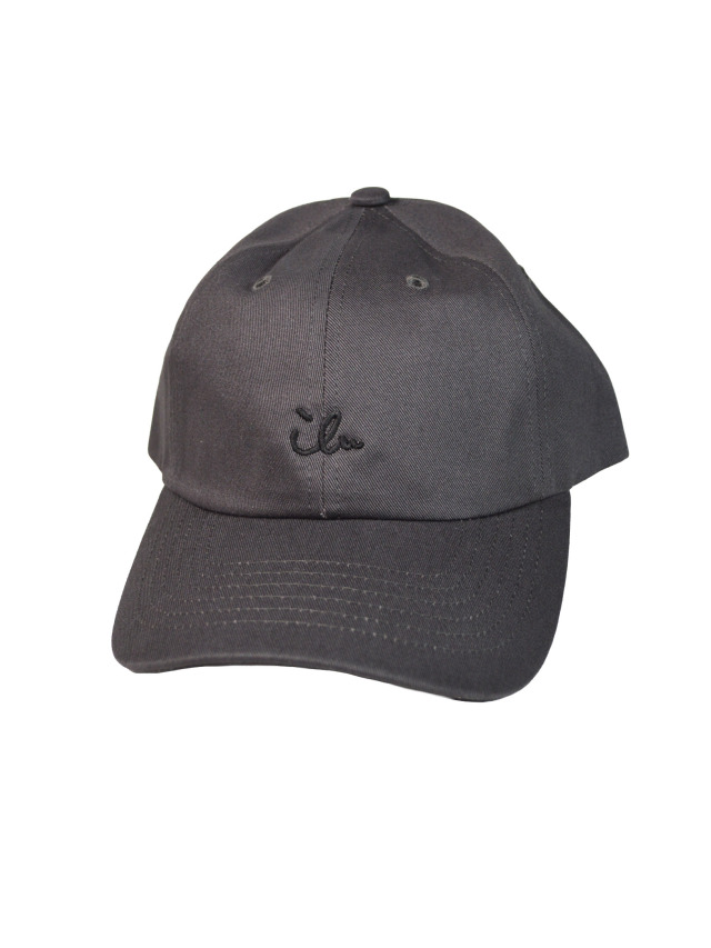 帽子》639C ちょこっとアイルの刺繍キャップ.