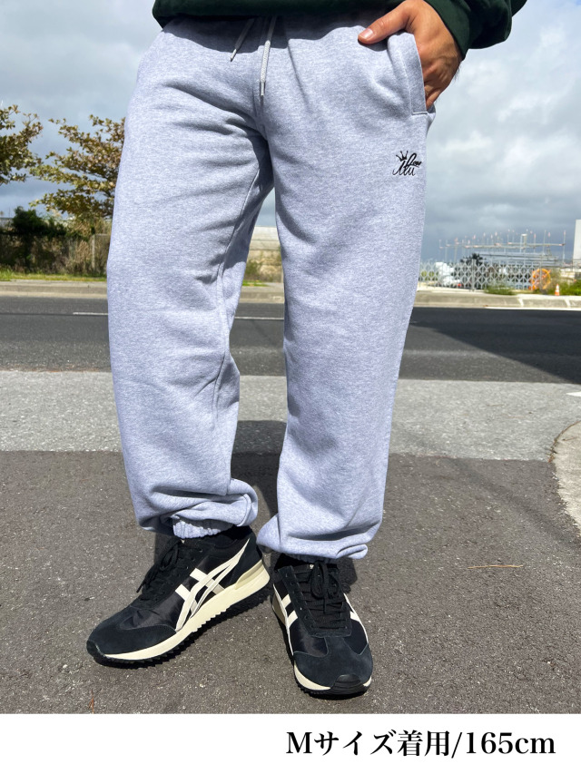 ロングパンツ》798 アイルの刺繍スウェットロングパンツ.