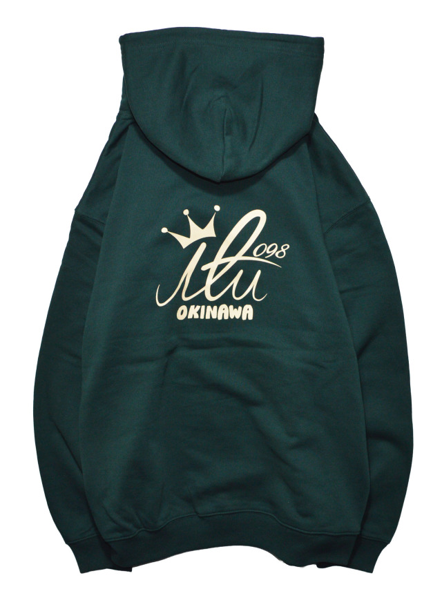 パーカー》800 アイルのロゴマークのパーカー