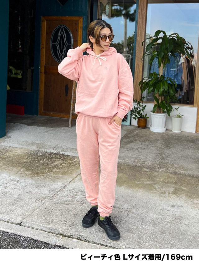 パーカー》818M ちょこっとアイル刺繍のライトウェイトパーカー