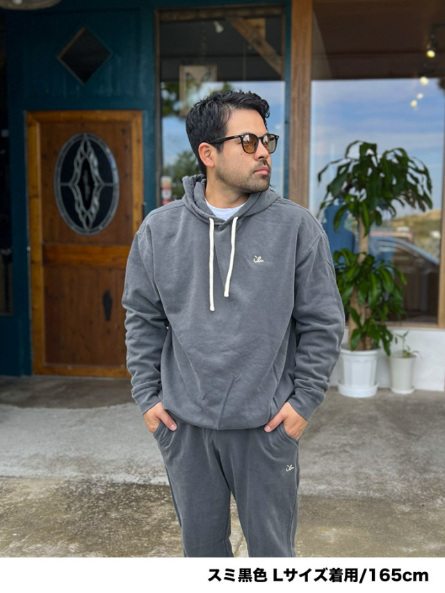 パーカー》818M ちょこっとアイル刺繍のライトウェイトパーカー