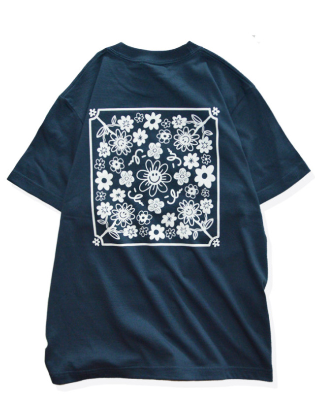 半袖》868 バンダナアイル(フラワー)の半袖Tシャツ.