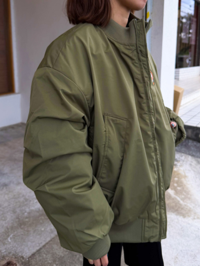 ジャケット》878 中綿のあったかブルゾン