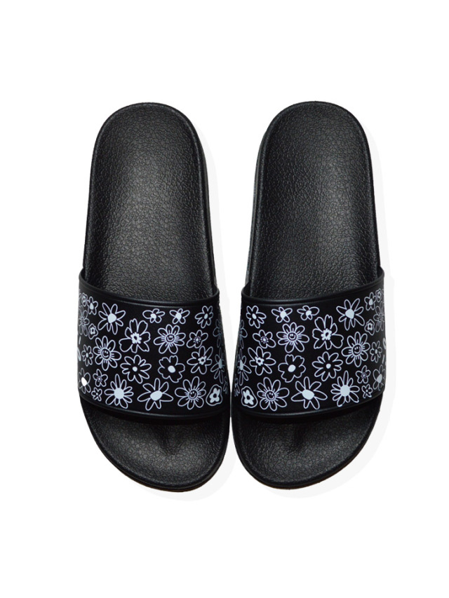 サンダル》909 シャワーサンダル(フラワーアイル).