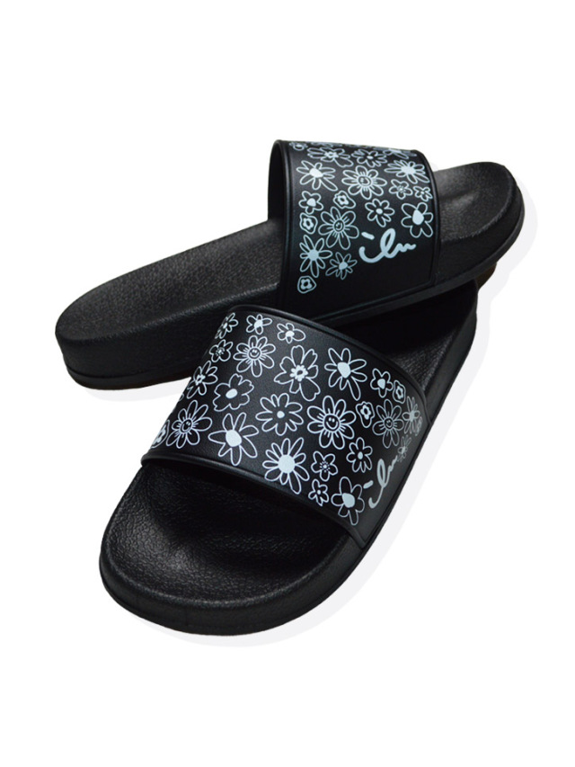 サンダル》909 シャワーサンダル(フラワーアイル).