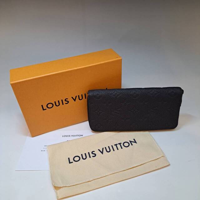 LOUIS VUITTON/ルイヴィトン/トリヨンレザー ジッピーウォレット・ヴェルティカル M69047 ヴィトン メンズ 黒USED-A