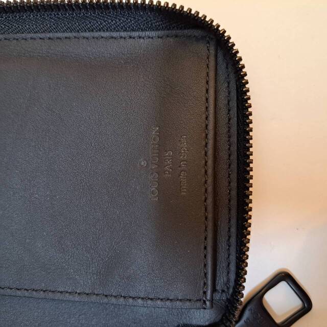 LOUIS VUITTON/ルイヴィトン/トリヨンレザー ジッピーウォレット