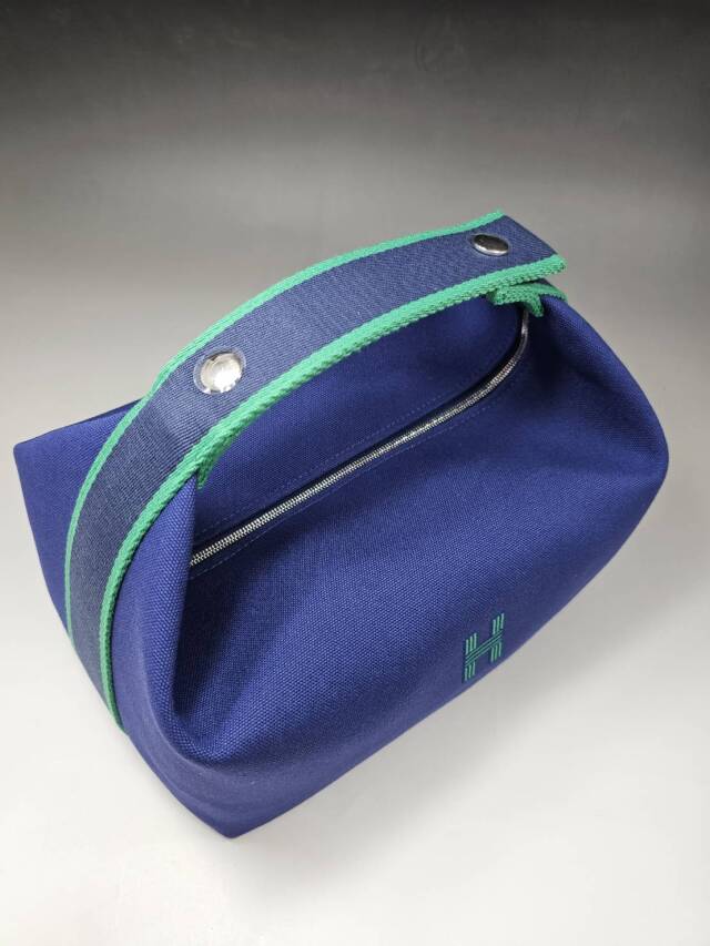 HERMES（エルメスブリッドアブラック Bride-a-Brac GM/ ネイビー