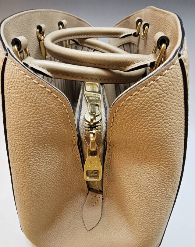 LOUIS VUITTON（ルイ・ヴィトン）/モンテーニュBB /アンプラント