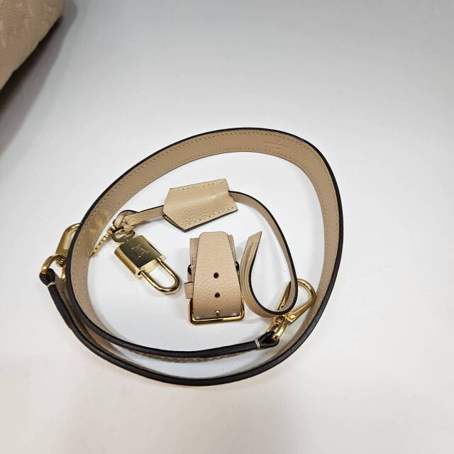 LOUIS VUITTON（ルイ・ヴィトン）/モンテーニュBB /アンプラント
