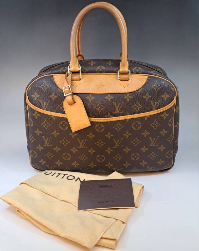LOUIS VUITTON ルイ ヴィトン ドーヴィル モノグラム M47270 中古AB 