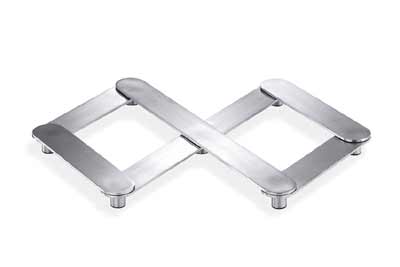 二個置きも出来る優れもの！ステンレス鍋しき extendable DIVO ZACK