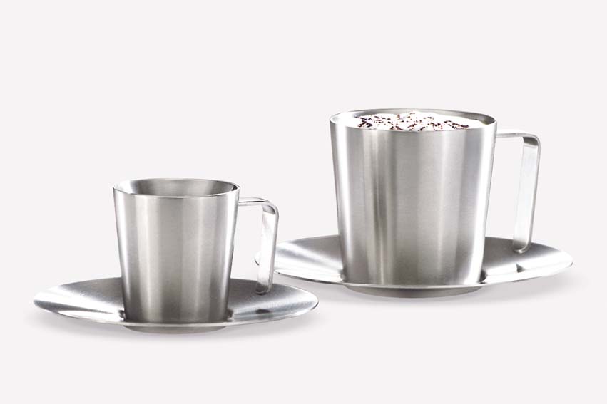 2重構造で保温性に優れた　エスプレッソカップ & ソーサー　ＺＡＣＫ　ステンレス